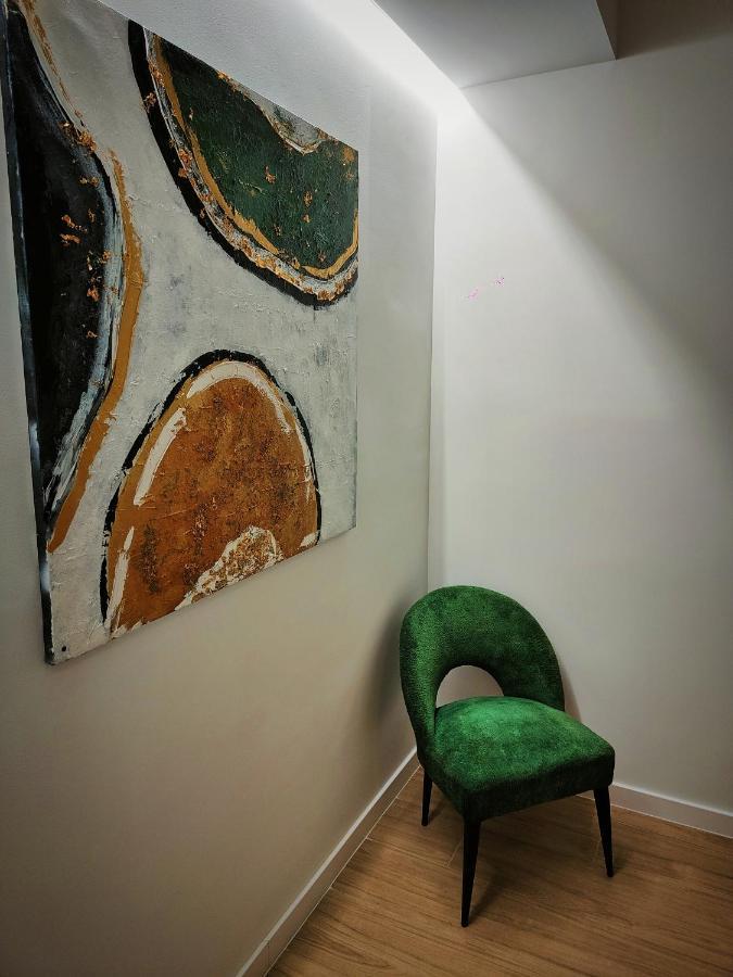 ולנסיה Las Artes Hlius Luxury Apartments מראה חיצוני תמונה