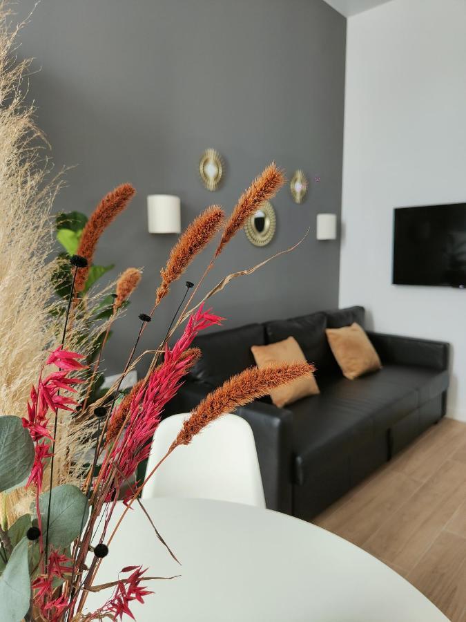 ולנסיה Las Artes Hlius Luxury Apartments מראה חיצוני תמונה