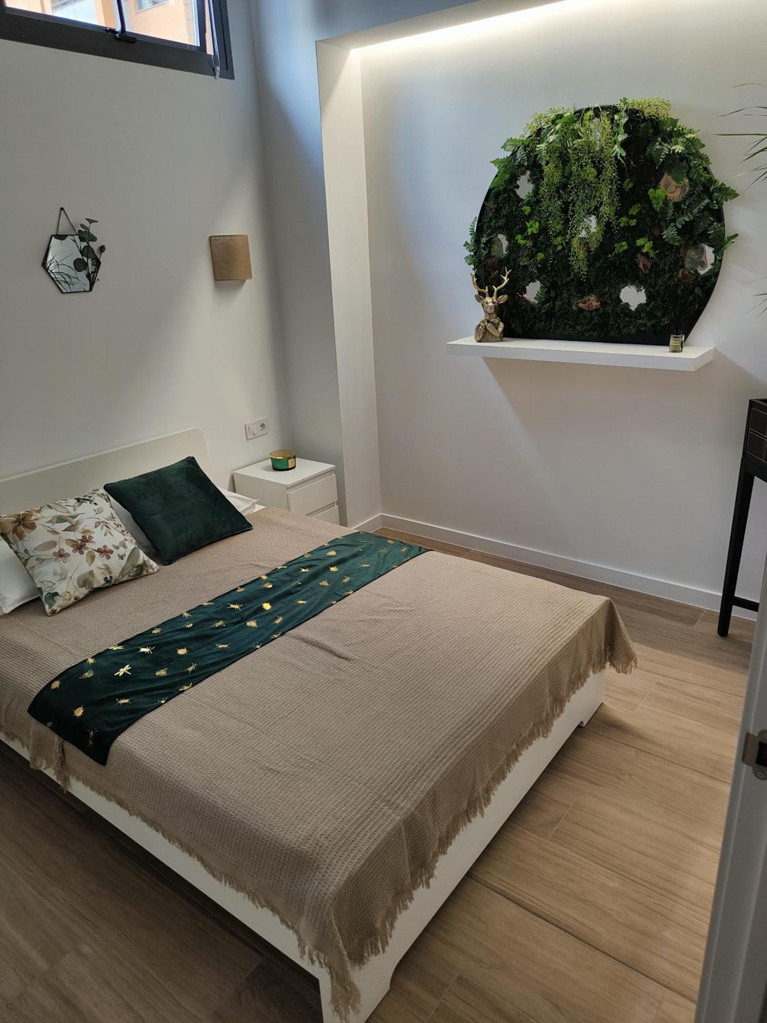ולנסיה Las Artes Hlius Luxury Apartments מראה חיצוני תמונה