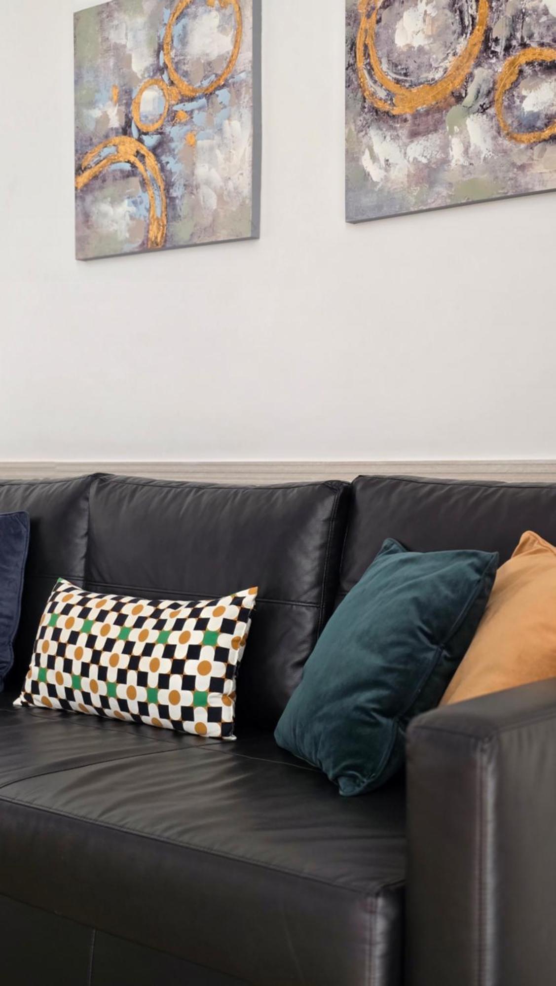 ולנסיה Las Artes Hlius Luxury Apartments מראה חיצוני תמונה